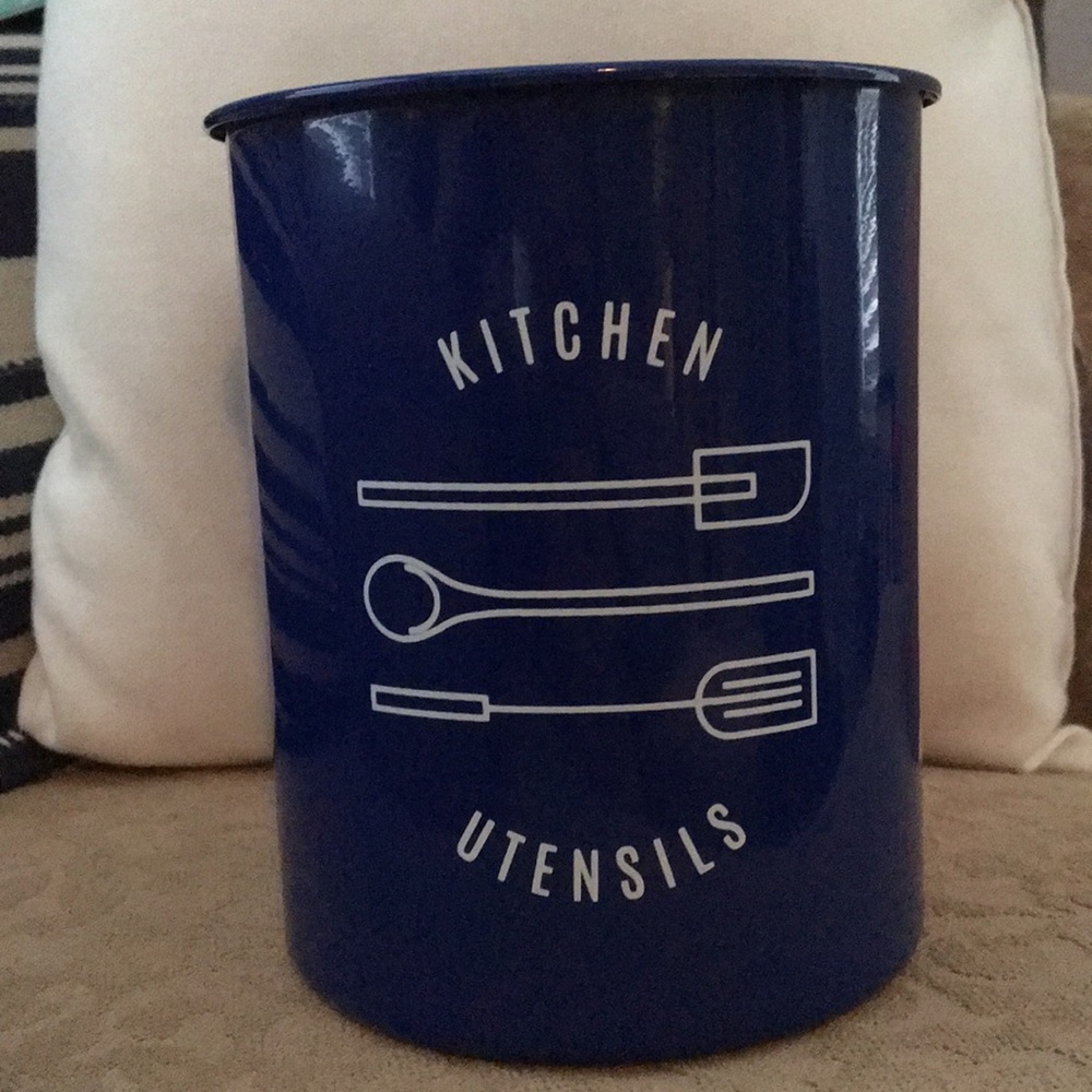 Kitchen Utensil Tin/Holder